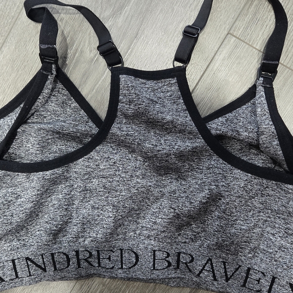 Kindred Bravely Heather Gray Nursing Sleep Bra with Clip-Down Straps - Picture 3 of 3